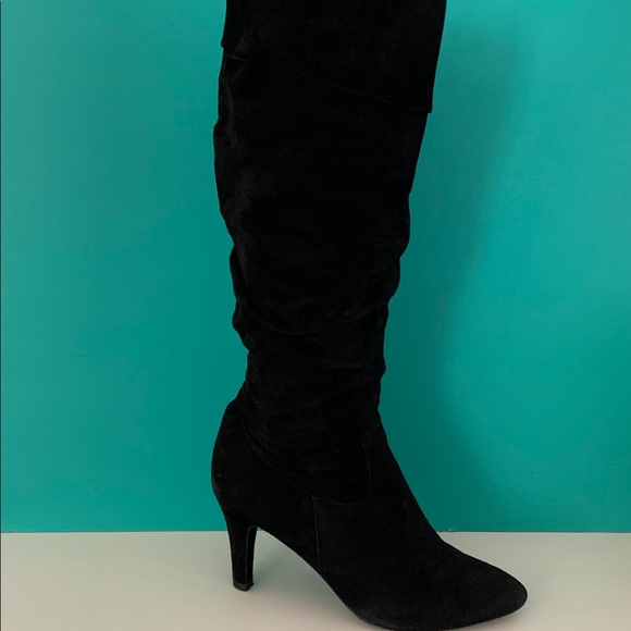 2/$50💥Black Suede Vaneli Boots - Picture 7 of 7